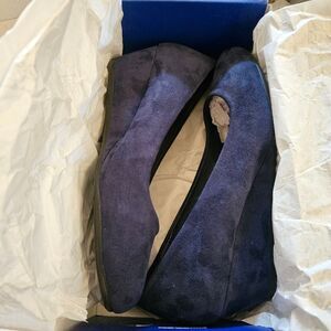 Trary Navy Blue Faux Suede Wedge Pumps Round Toe Office Heels Sz 7